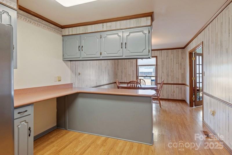 Stanley, North Carolina 28164, United States, 3 Bedrooms Bedrooms, ,2 BathroomsBathrooms,Residential,Active,9727