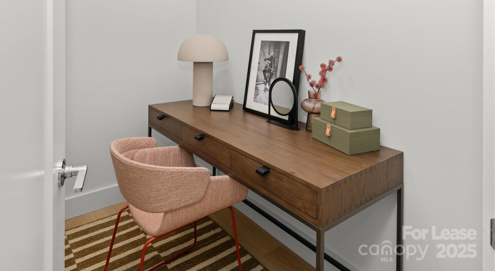 Charlotte, North Carolina 28206, United States, 2 Bedrooms Bedrooms, ,2 BathroomsBathrooms,Residential,Active,129595