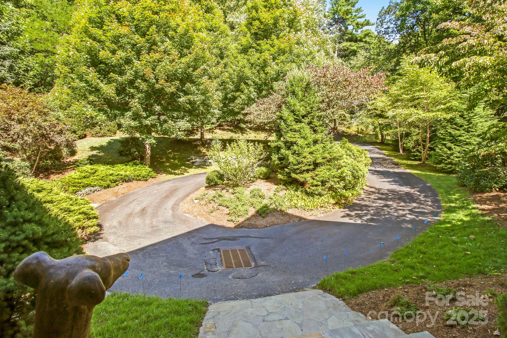 Boone, North Carolina 28607, United States, 4 Bedrooms Bedrooms, ,6 BathroomsBathrooms,Residential,Active,118340