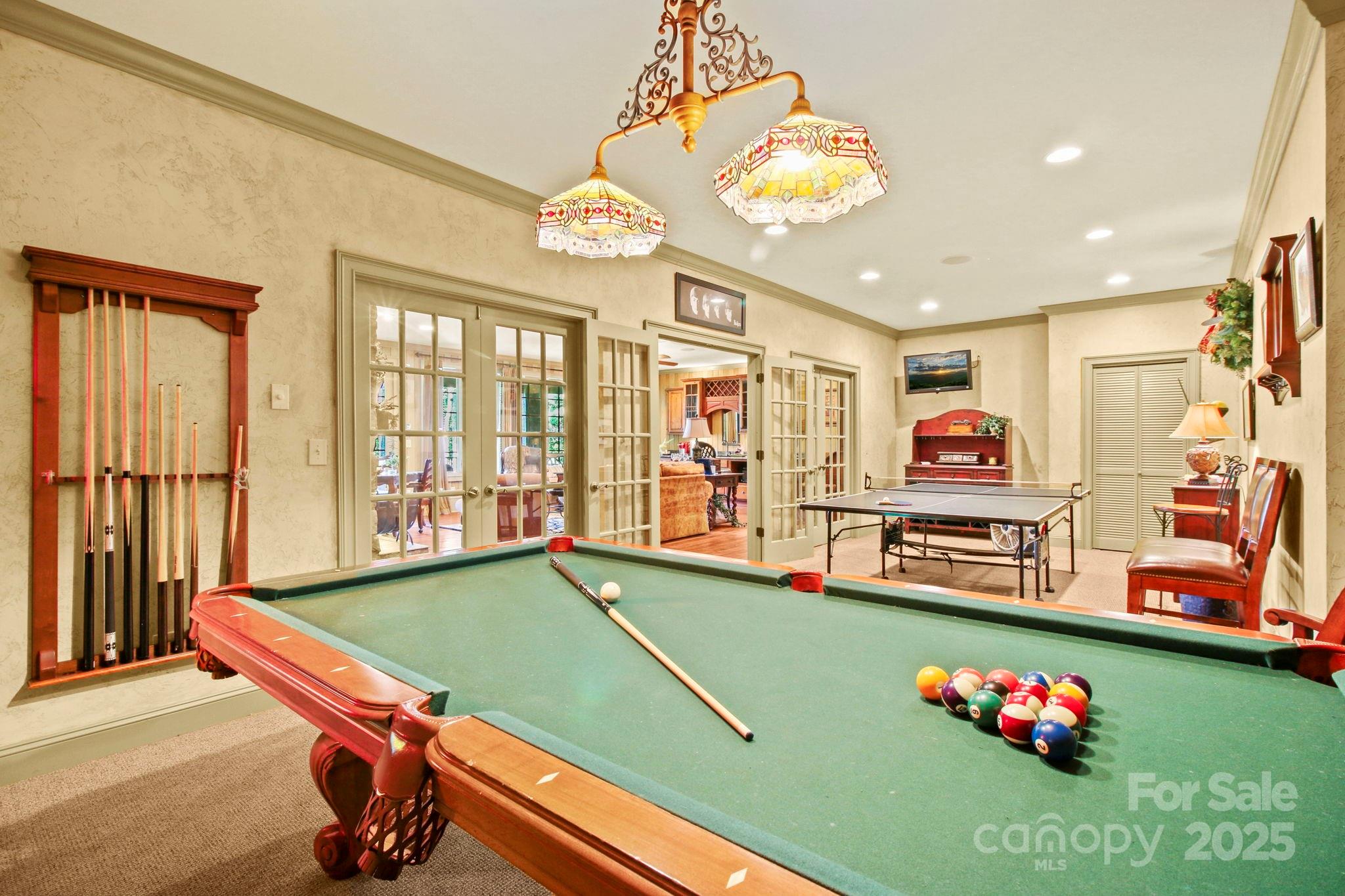 Boone, North Carolina 28607, United States, 4 Bedrooms Bedrooms, ,6 BathroomsBathrooms,Residential,Active,118340