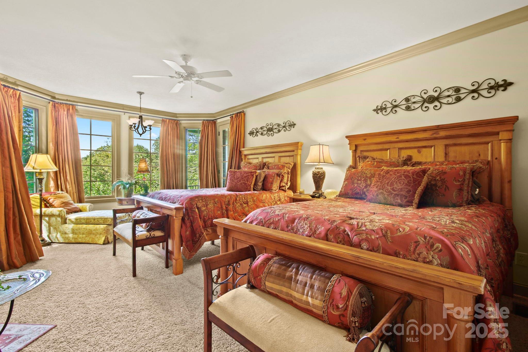 Boone, North Carolina 28607, United States, 4 Bedrooms Bedrooms, ,6 BathroomsBathrooms,Residential,Active,118340