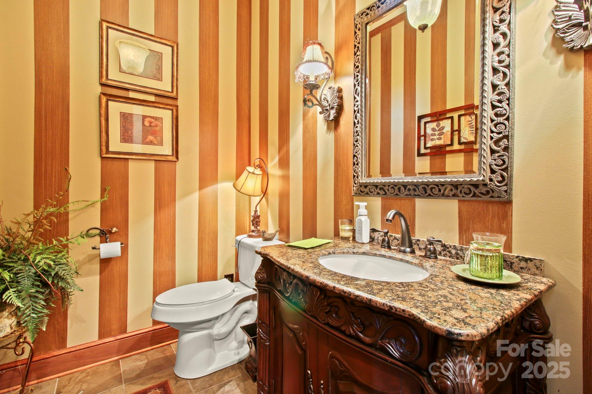 Boone, North Carolina 28607, United States, 4 Bedrooms Bedrooms, ,6 BathroomsBathrooms,Residential,Active,118340