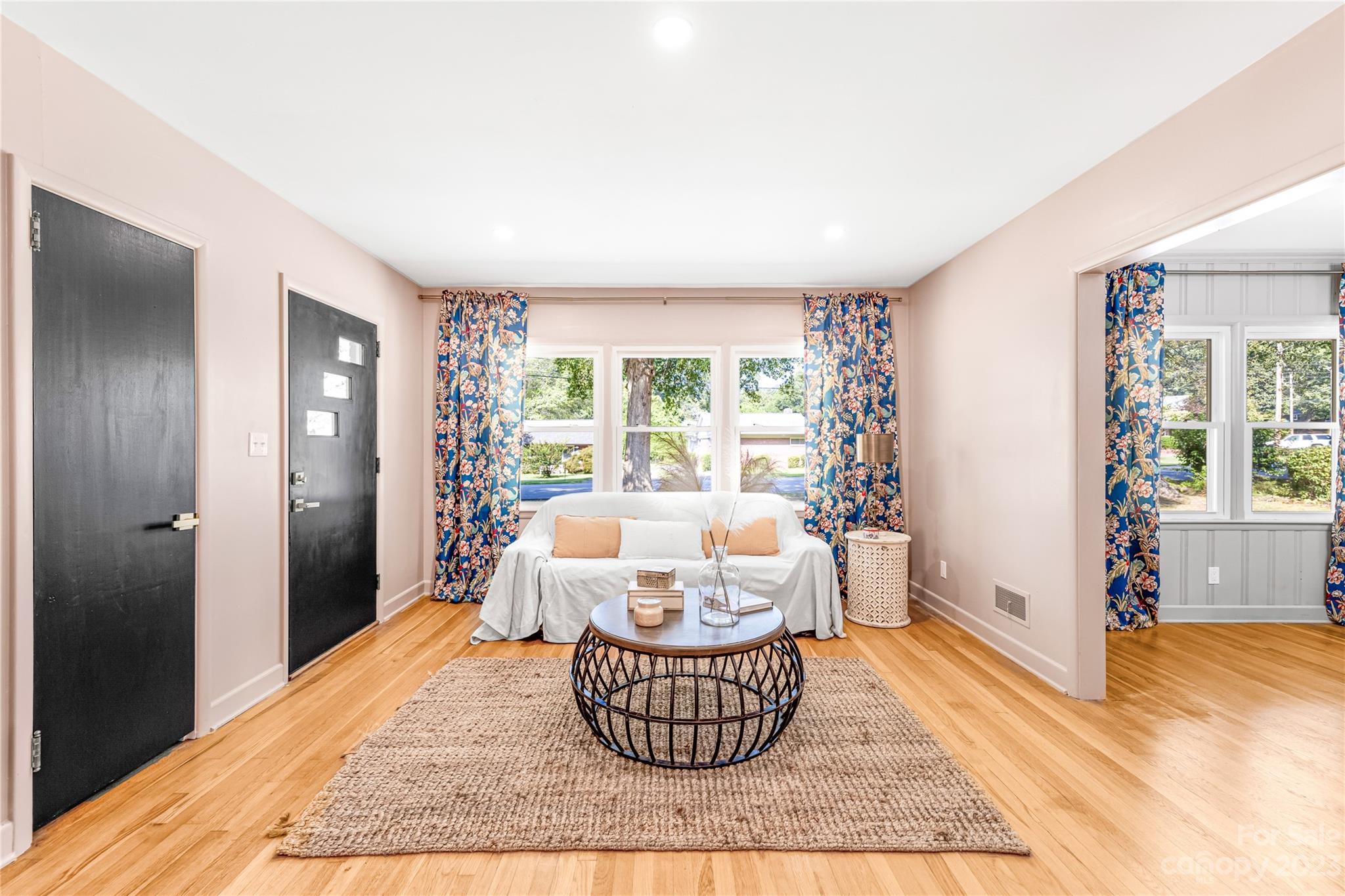 Roland Park - Residential