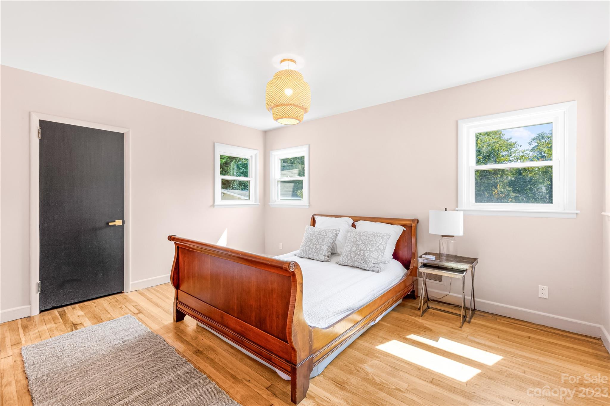 Roland Park - Residential