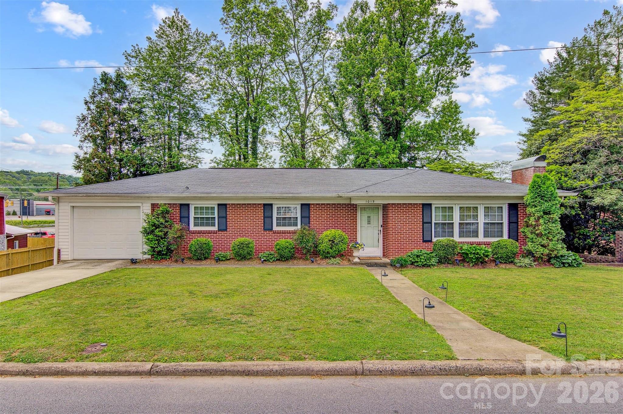 1019 Pennton Avenue SW