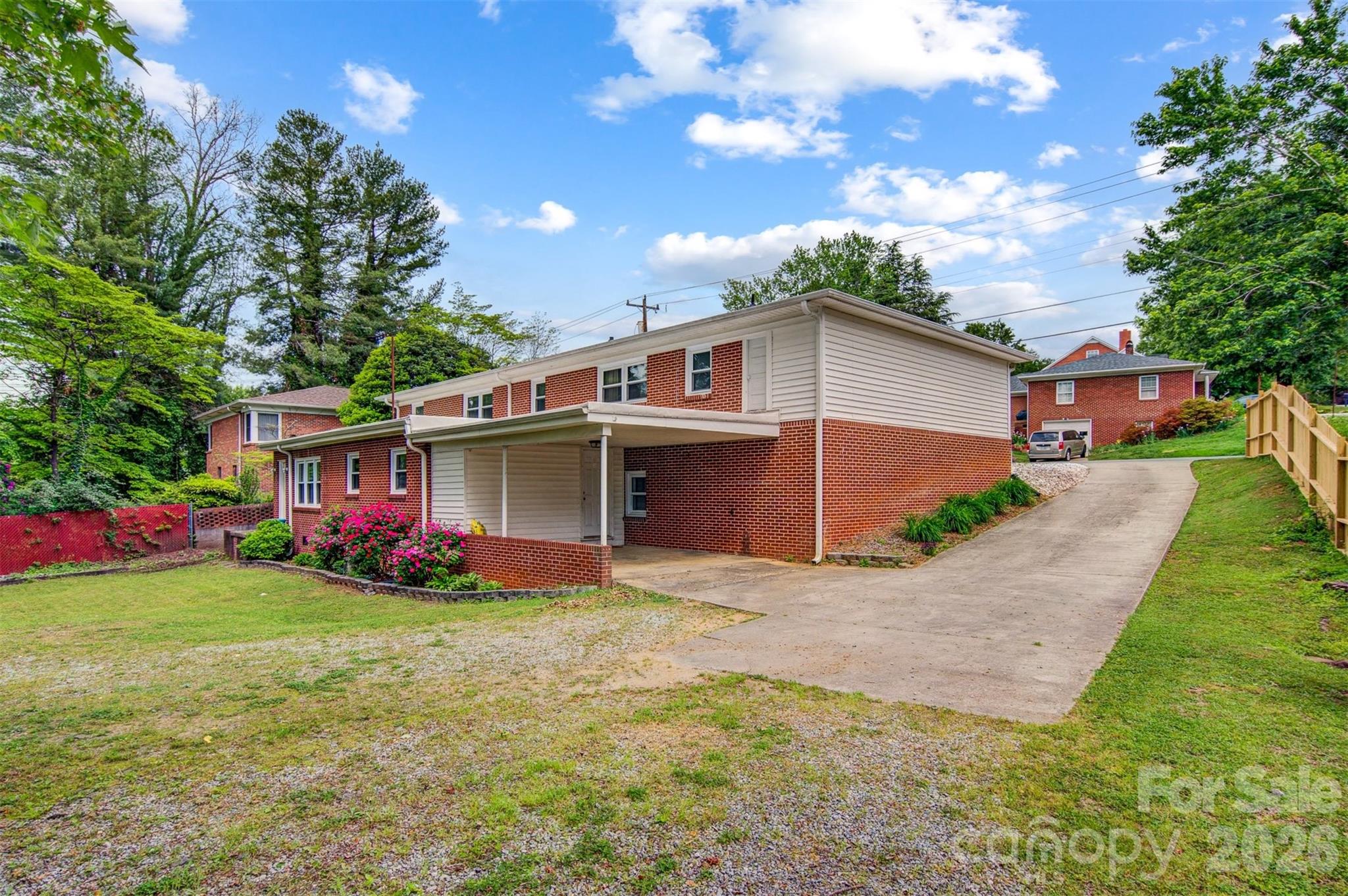 1019 Pennton Avenue SW