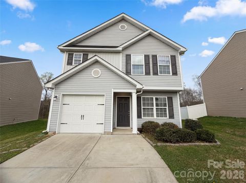 Photo of 3013 Chatuge Court, Charlotte, NC 28214 (MLS # 4363855)