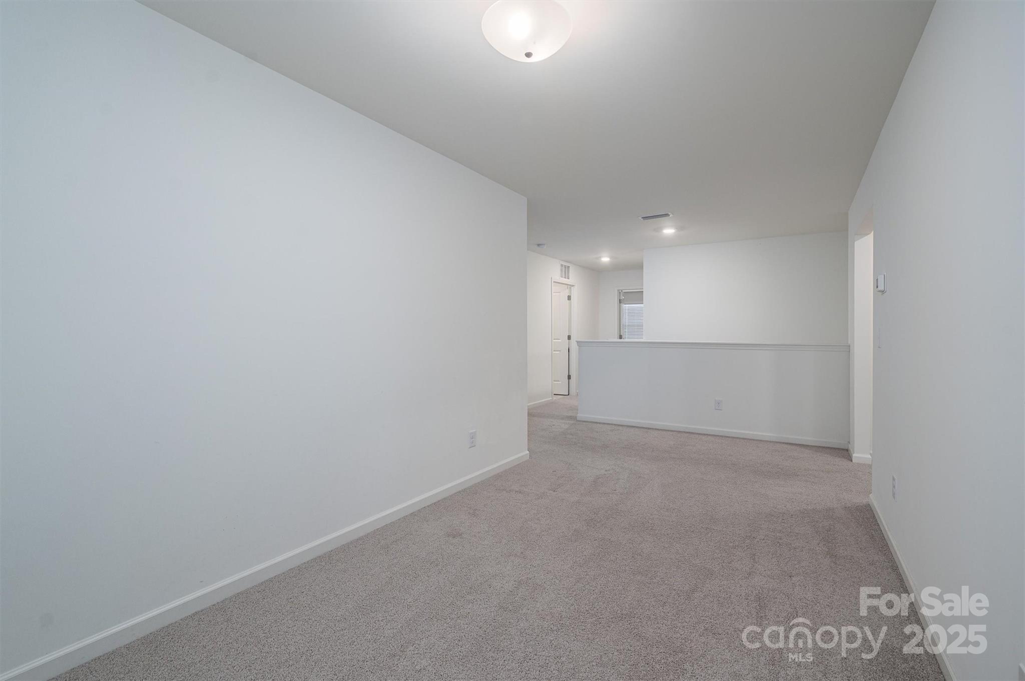 Troutman, North Carolina 28166, United States, 4 Bedrooms Bedrooms, ,3 BathroomsBathrooms,Residential,Under Contract,19261