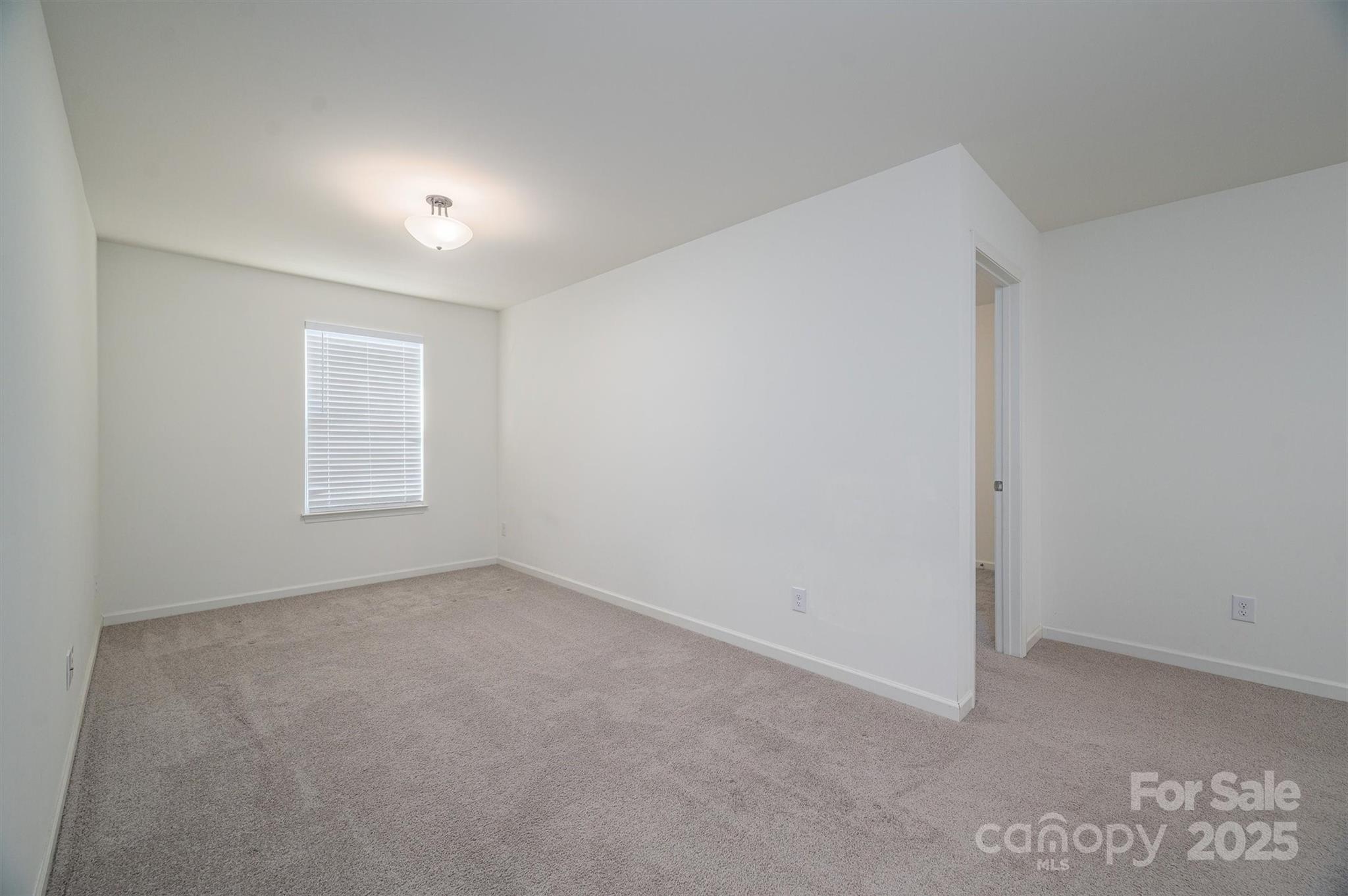 Troutman, North Carolina 28166, United States, 4 Bedrooms Bedrooms, ,3 BathroomsBathrooms,Residential,Under Contract,19261