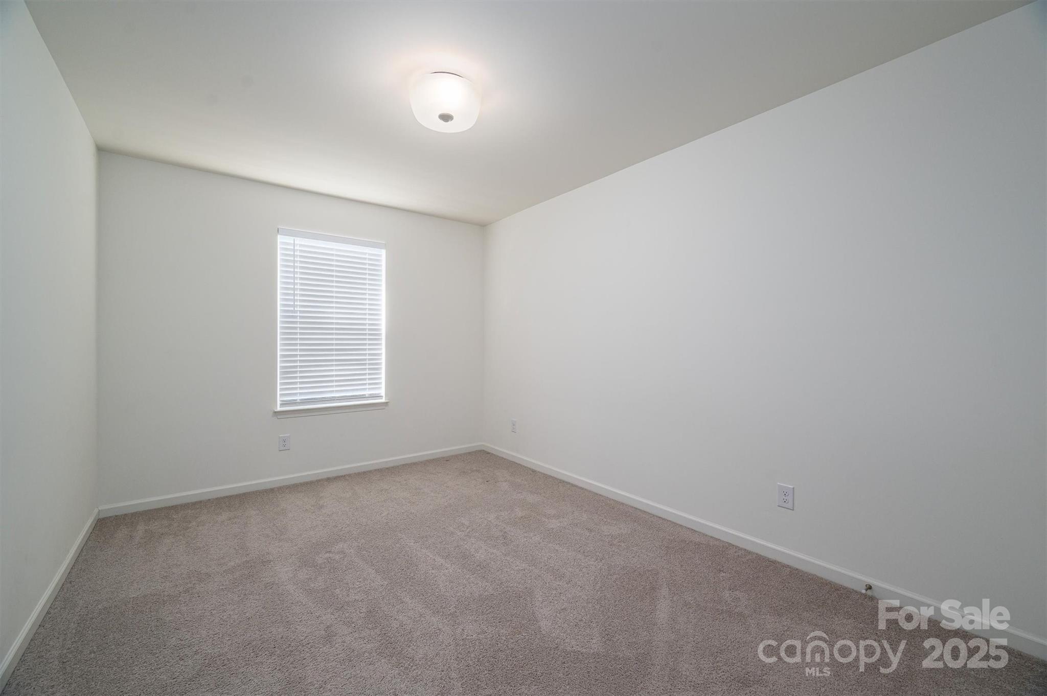 Troutman, North Carolina 28166, United States, 4 Bedrooms Bedrooms, ,3 BathroomsBathrooms,Residential,Under Contract,19261