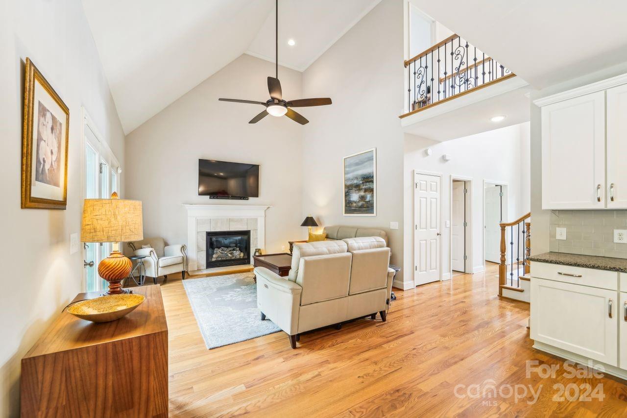 Seven Oaks - Residential