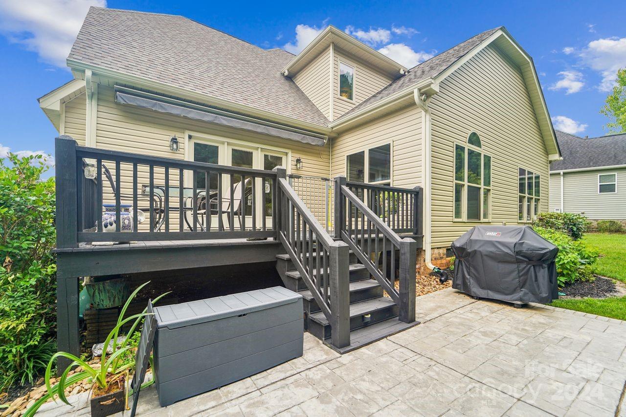 Seven Oaks - Residential