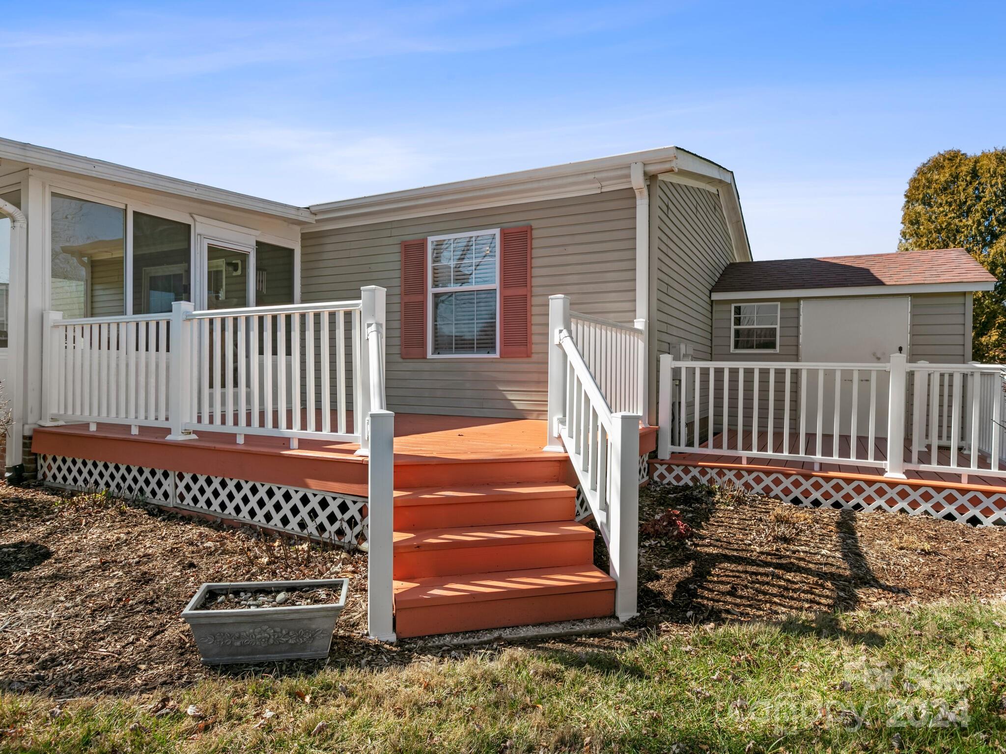 Riverwind - Residential