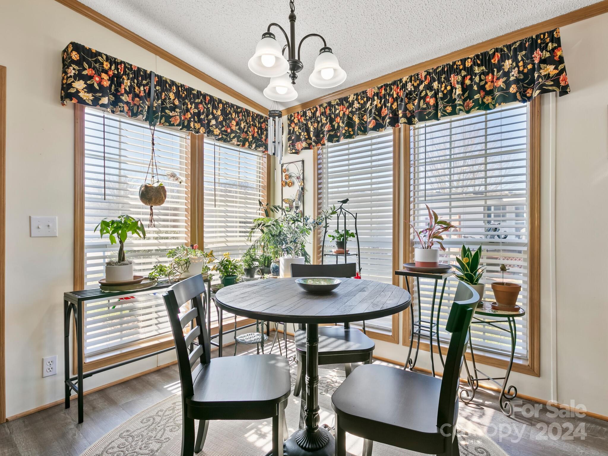 Riverwind - Residential