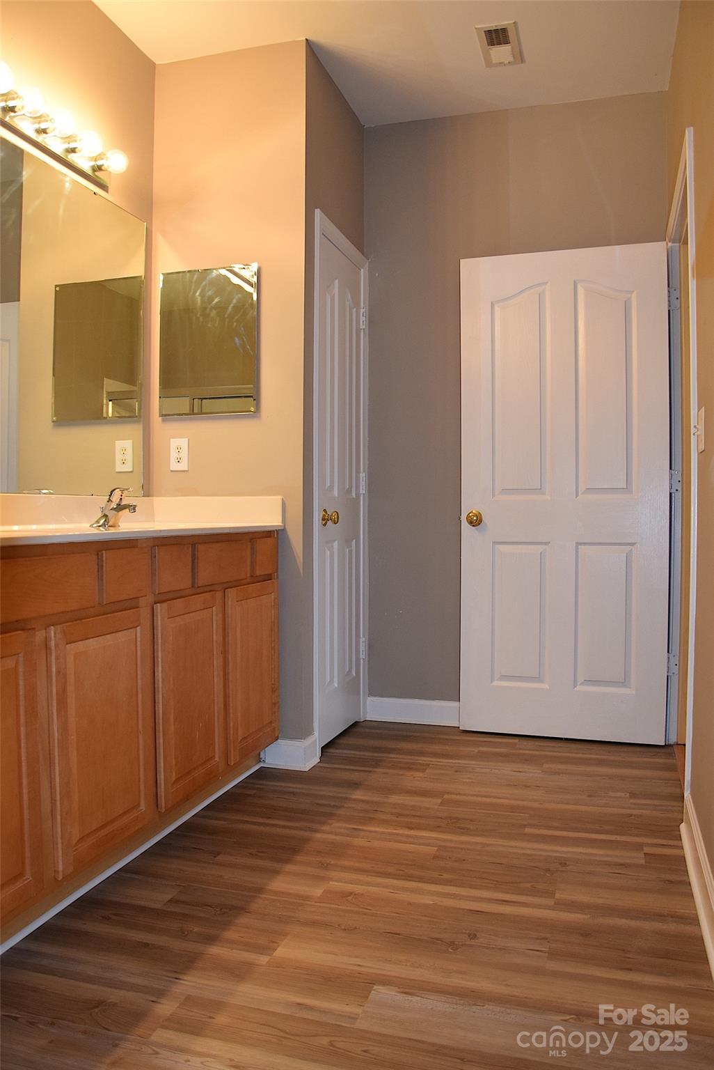 Hyde Park - Residential