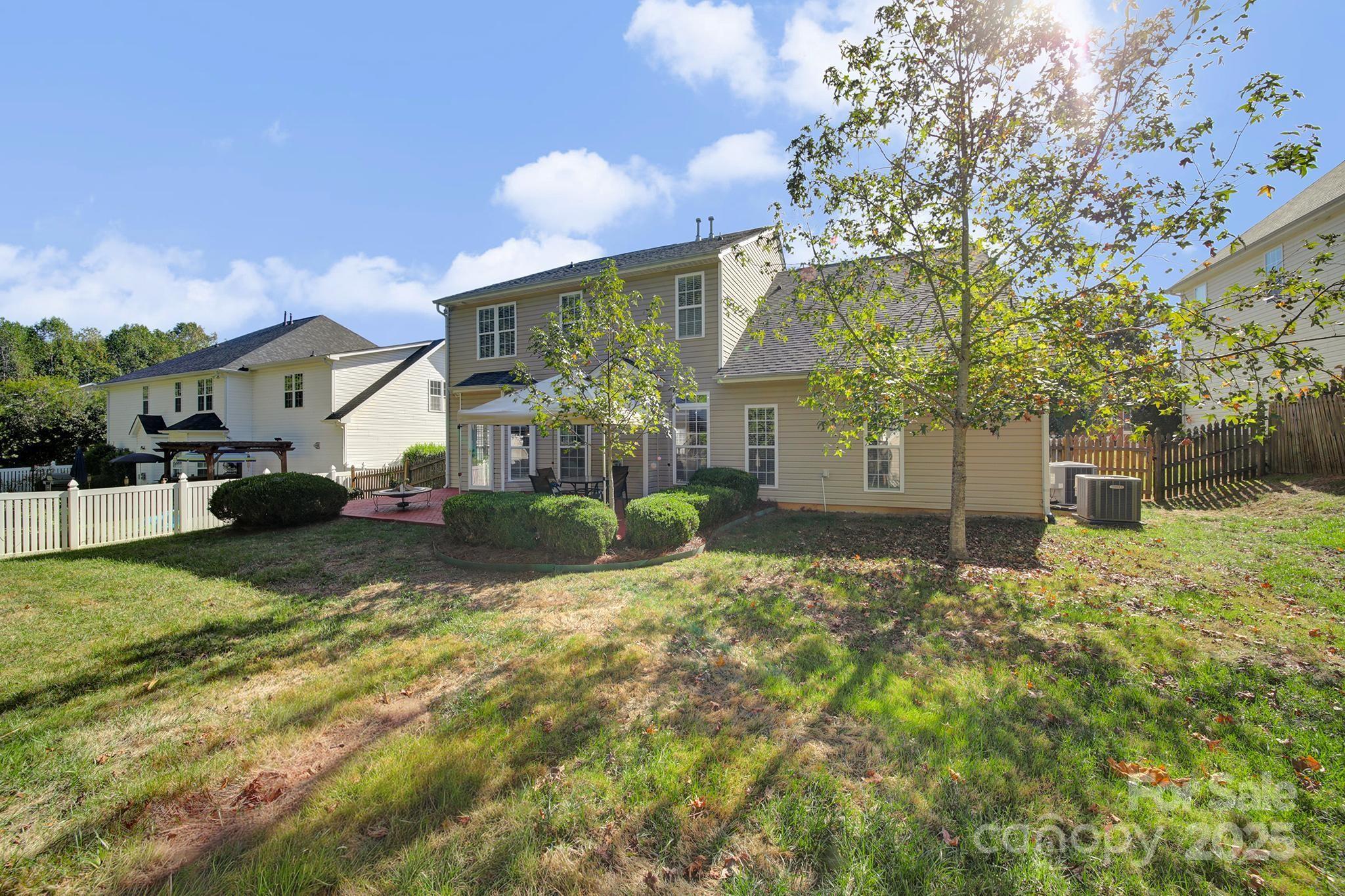 Weddington Ridge - Residential