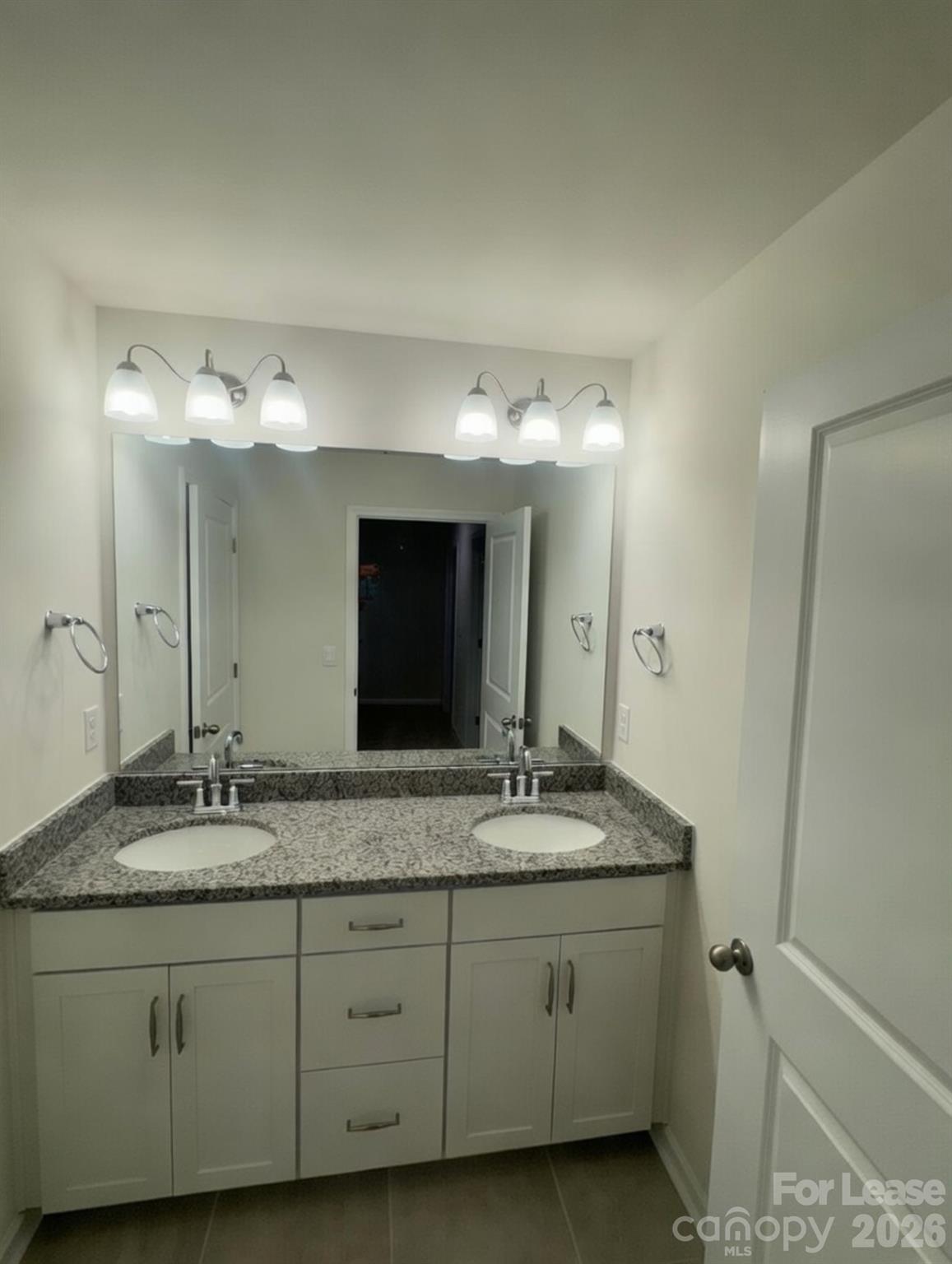 Blackstone Bay - Residential Lease