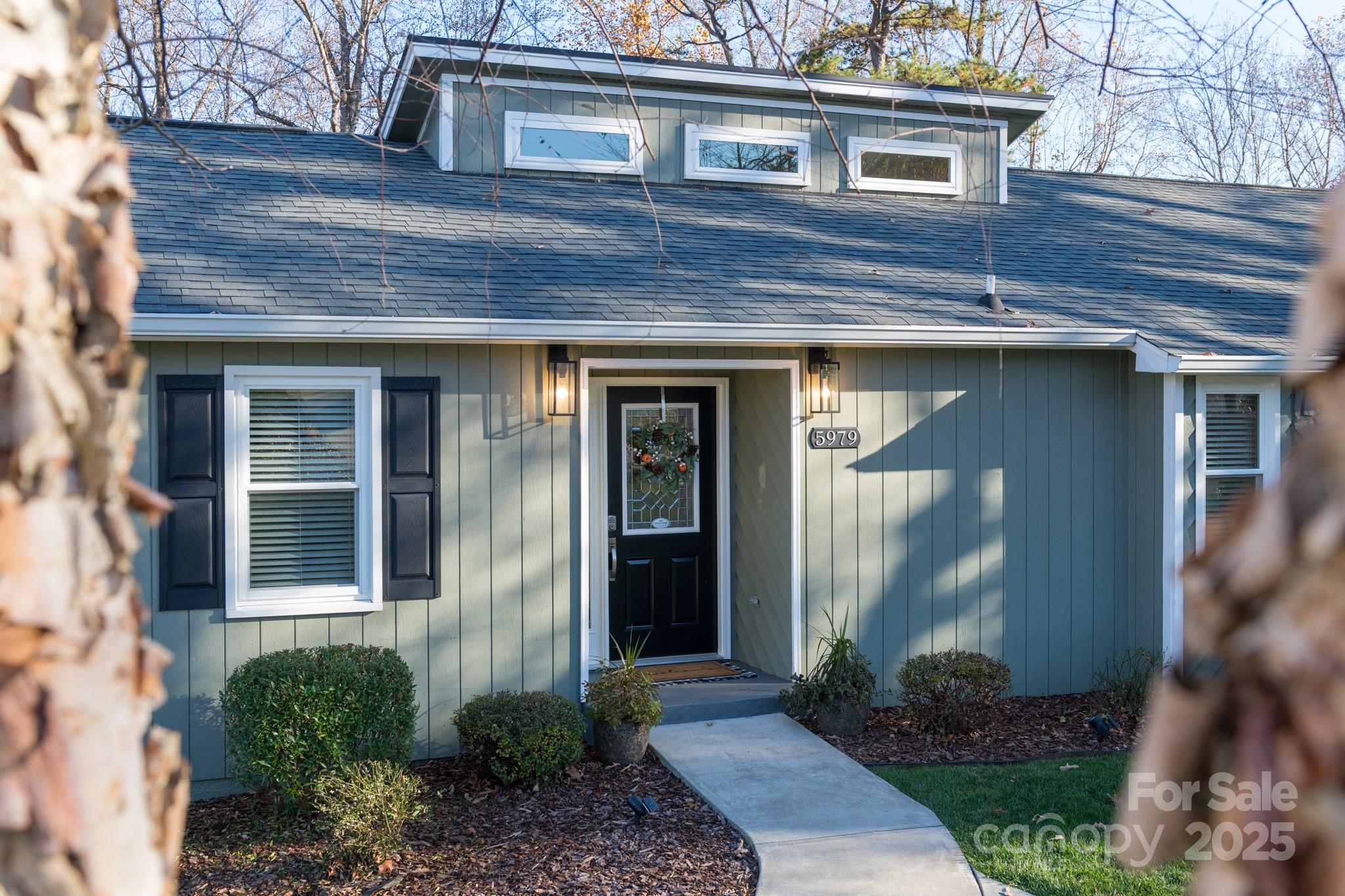 5979 Gold Creek Estate Drive