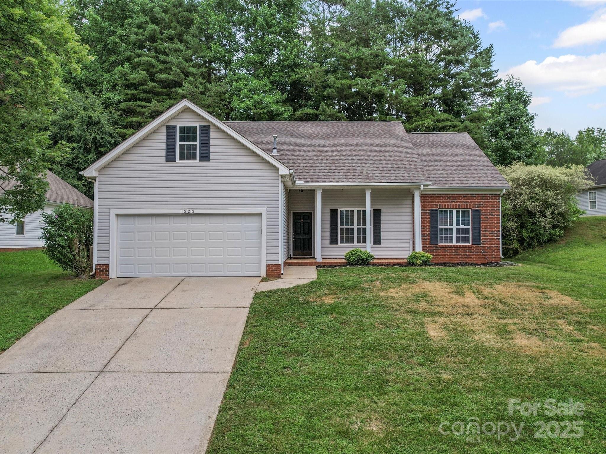 1020 Stinson Glen Lane
