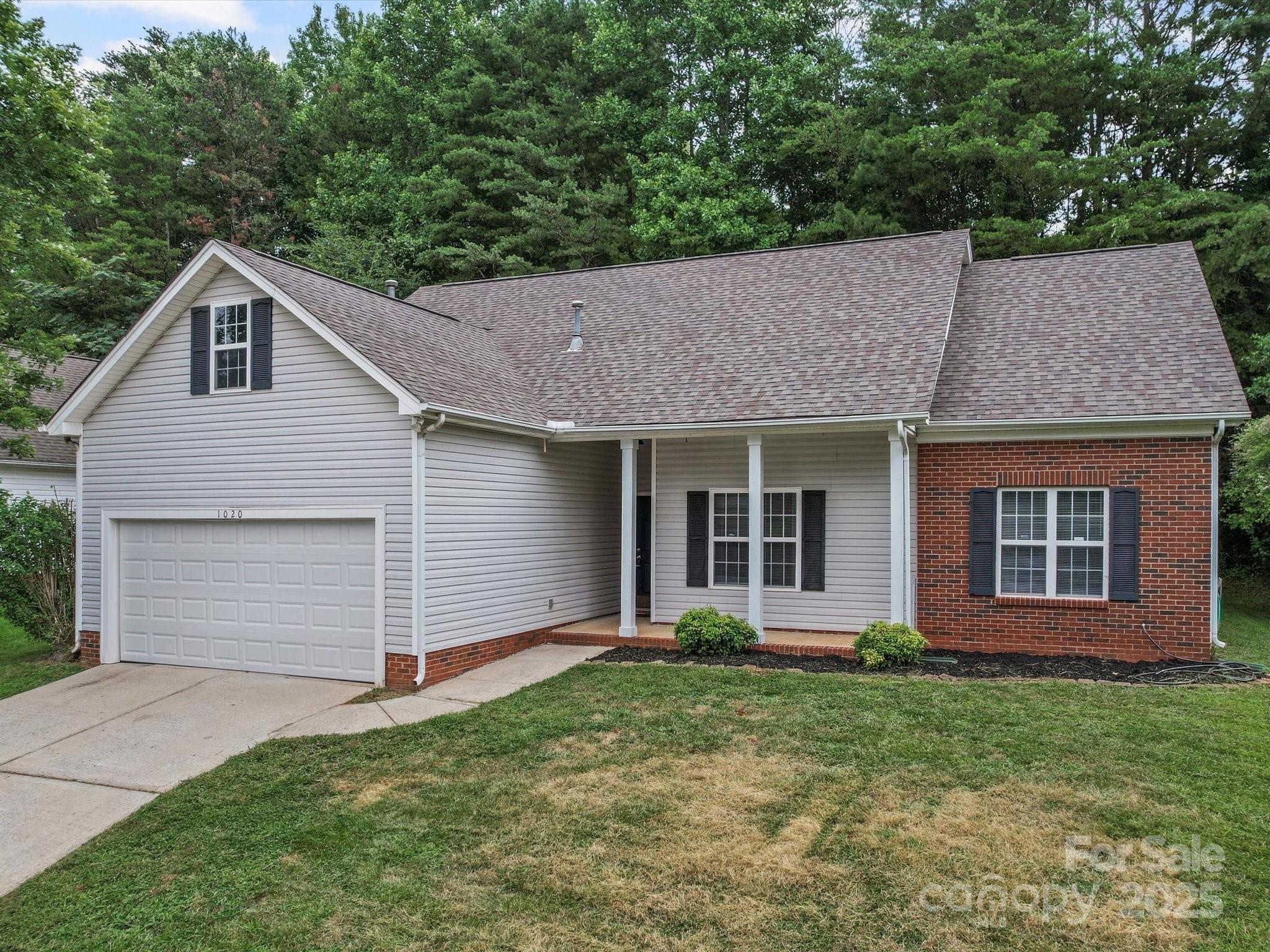1020 Stinson Glen Lane