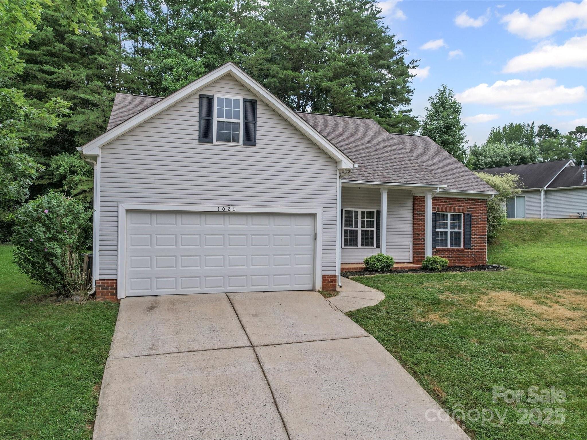 1020 Stinson Glen Lane