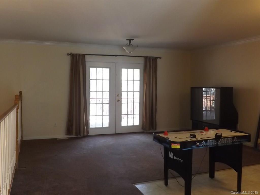 Tega Cay - Residential