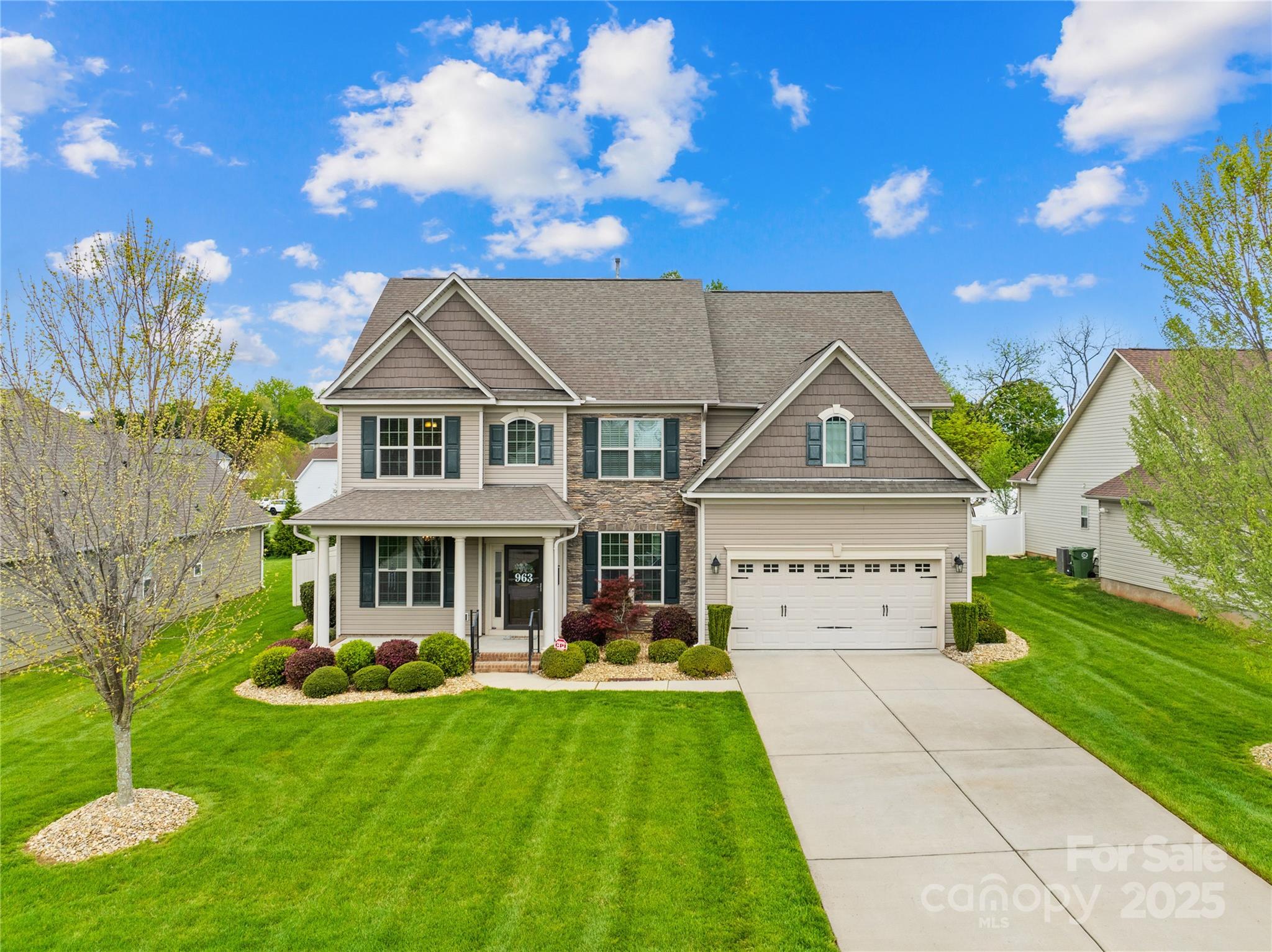 963 Brookdale Lane