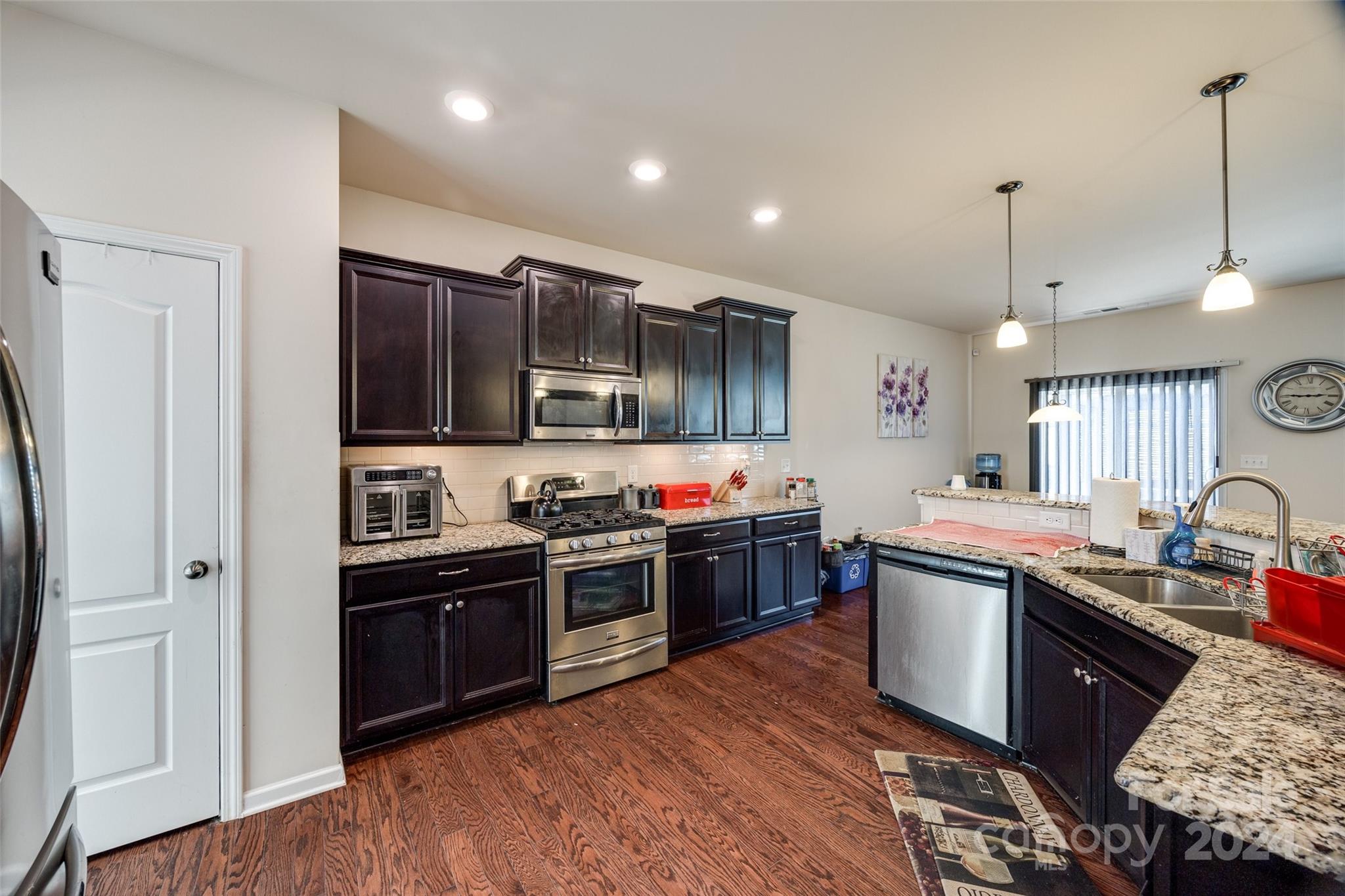 Chateau - Residential