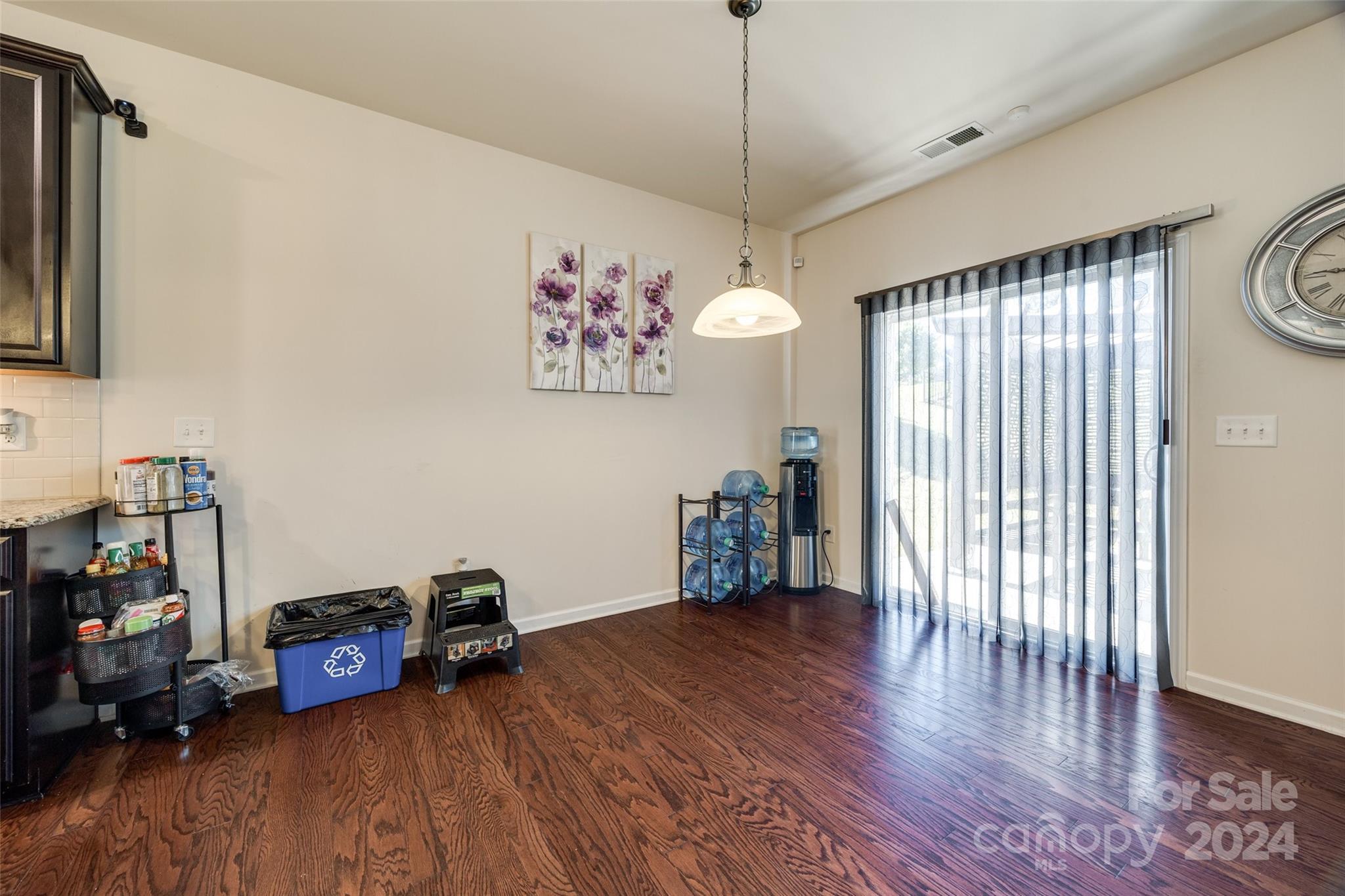 Chateau - Residential