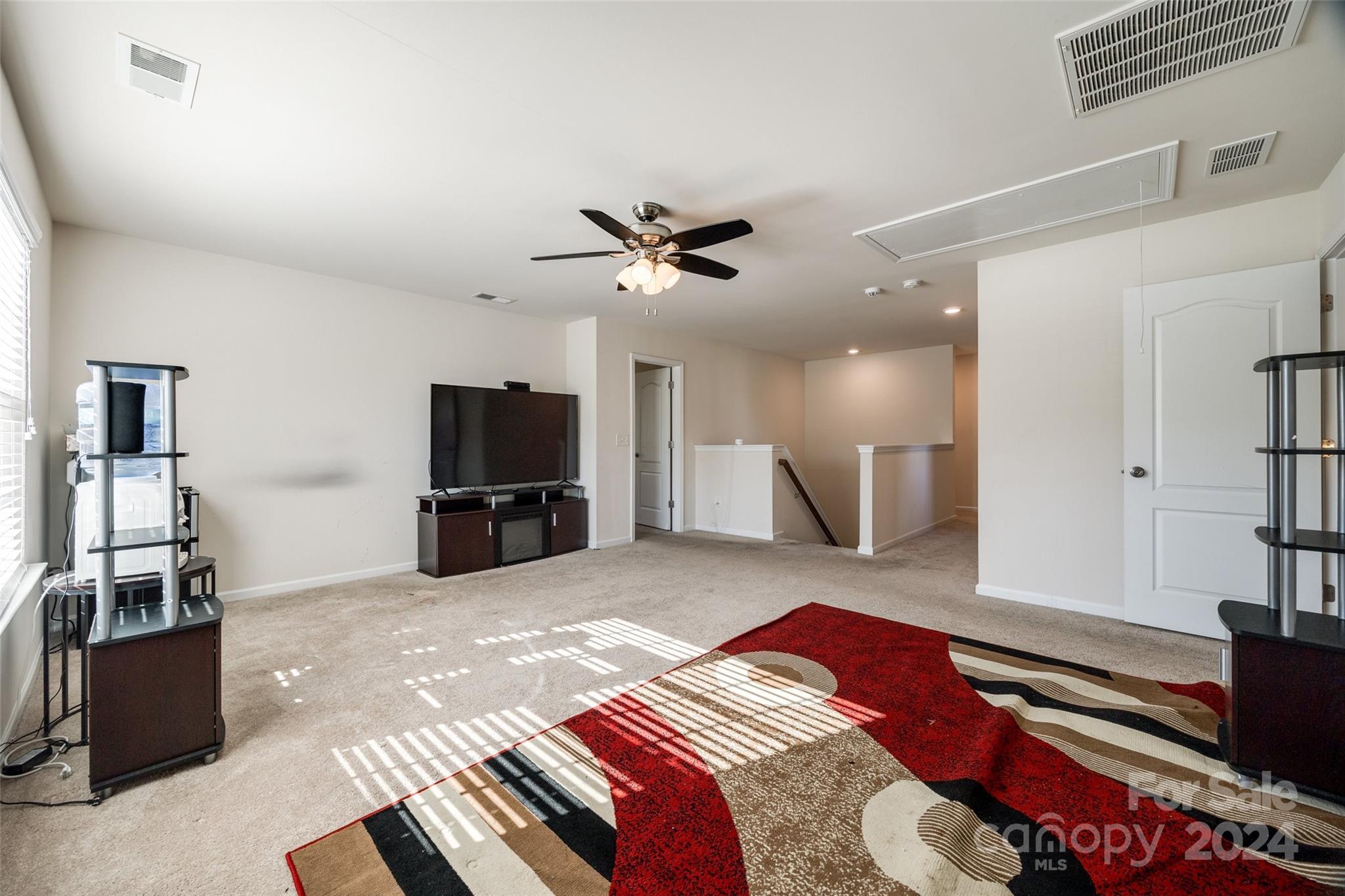 Chateau - Residential