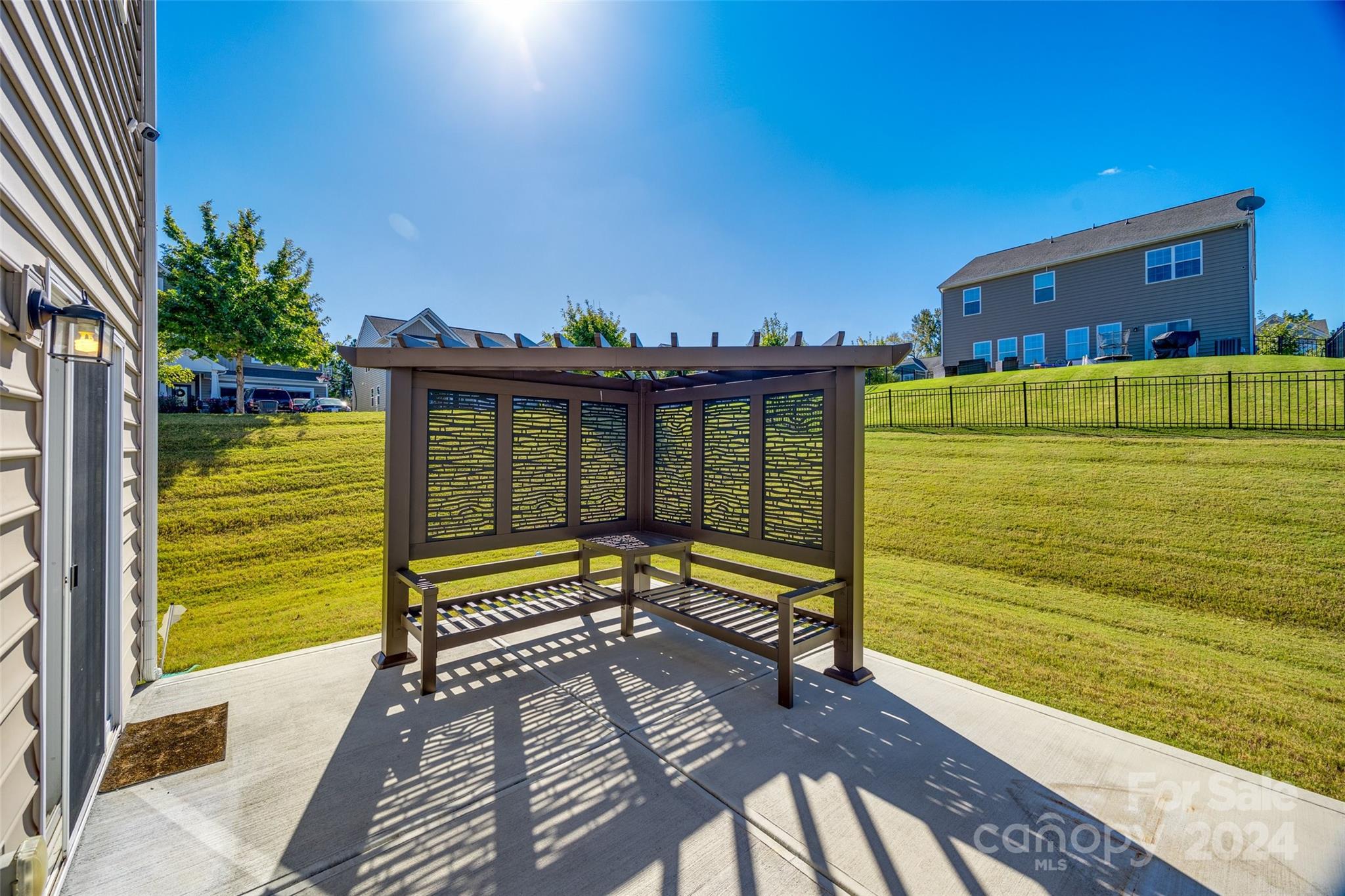 Chateau - Residential