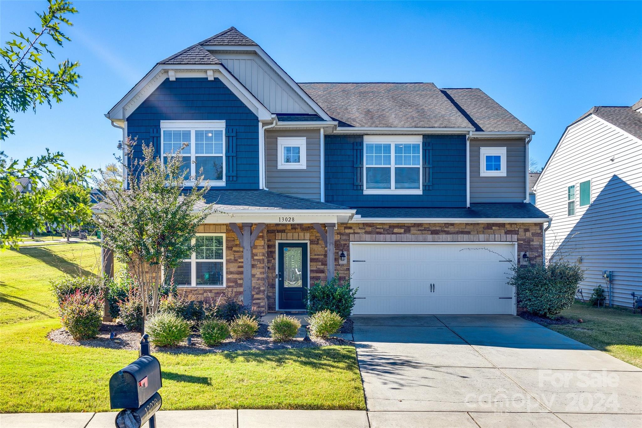 Chateau - Residential