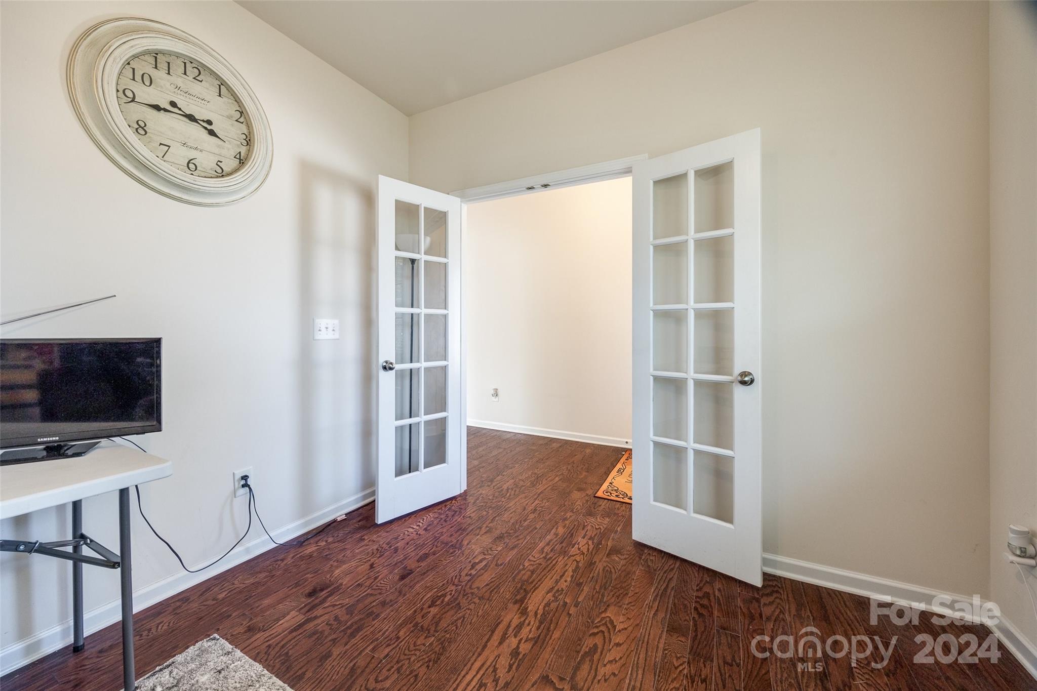 Chateau - Residential