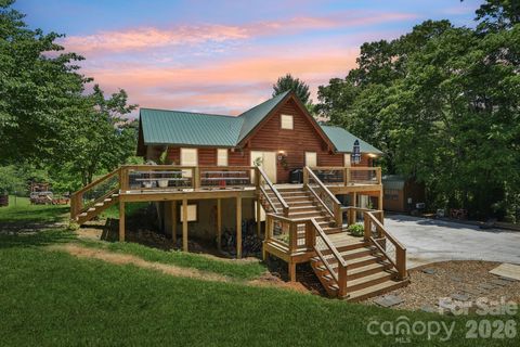 65 E Dream Street Hendersonville NC 28792