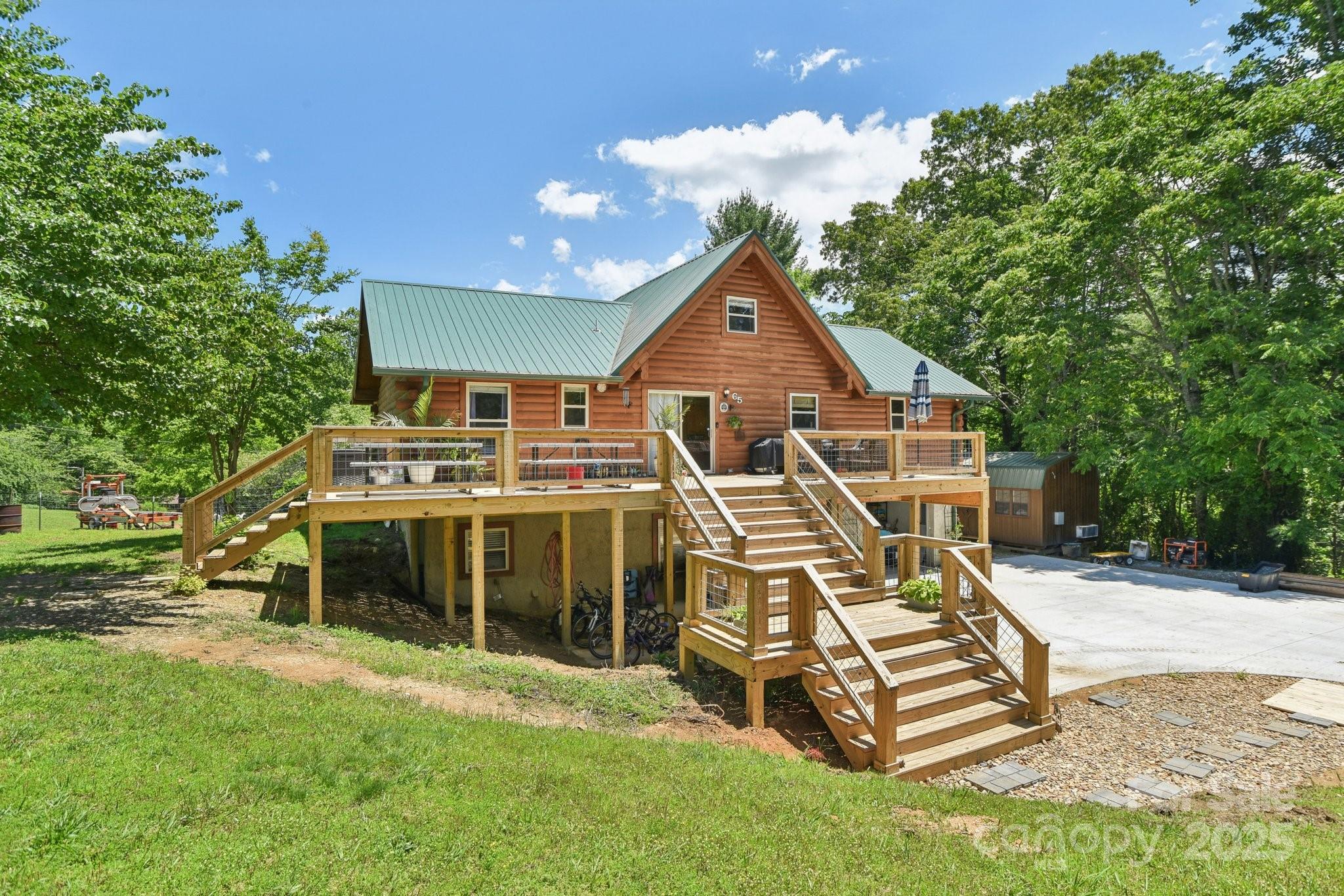 65 E Dream Street