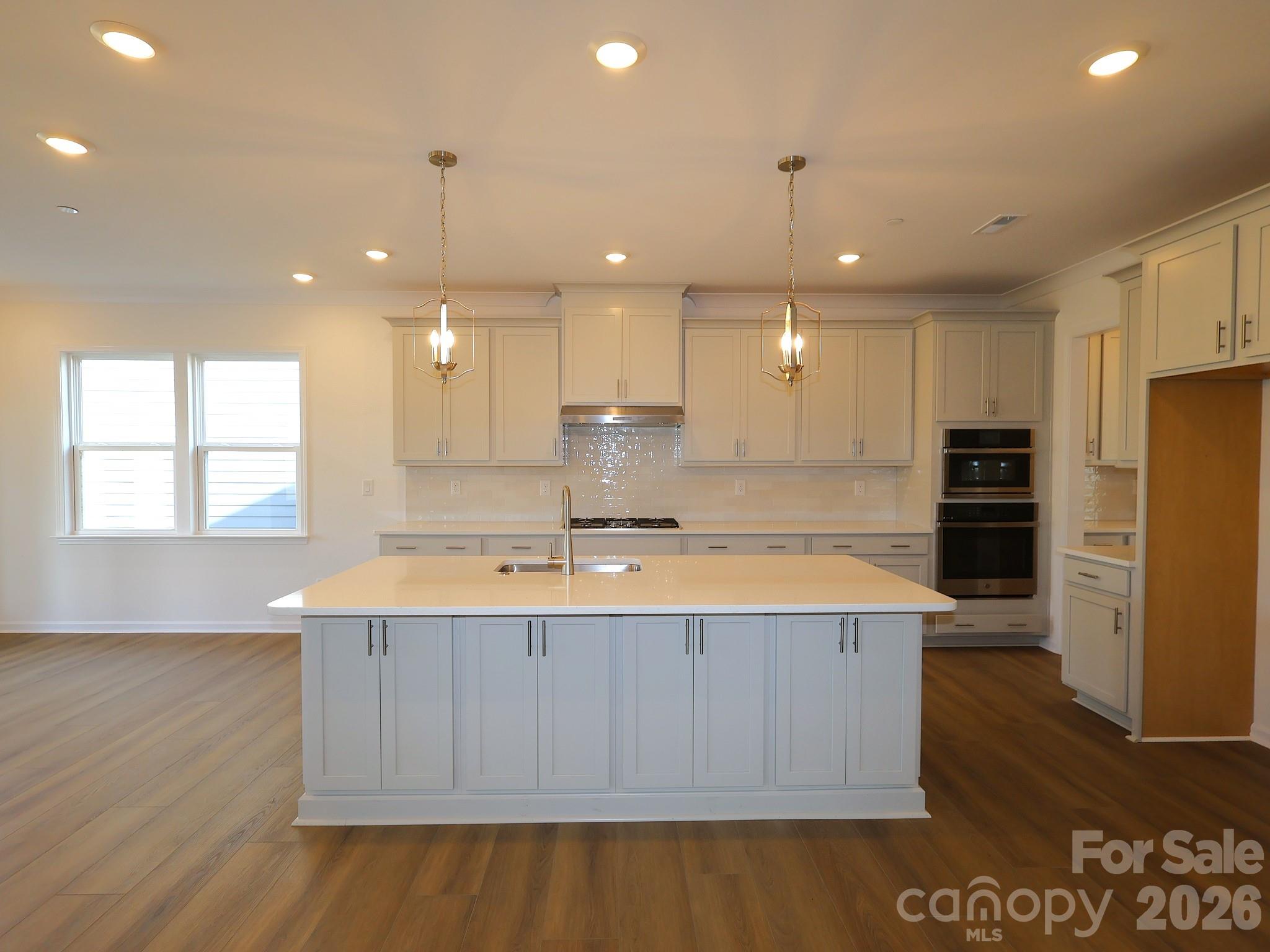 Annsborough Park - Residential