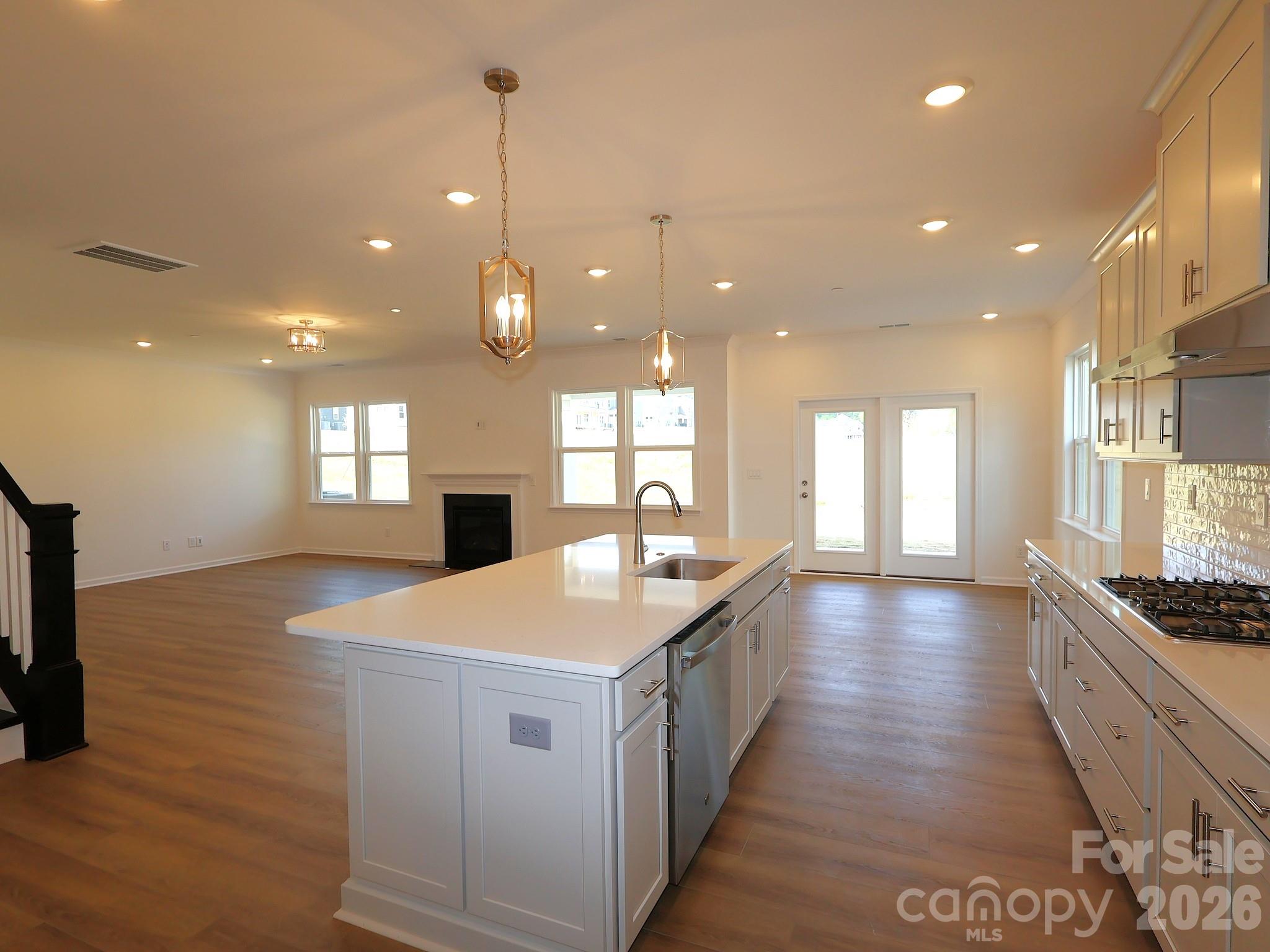 Annsborough Park - Residential