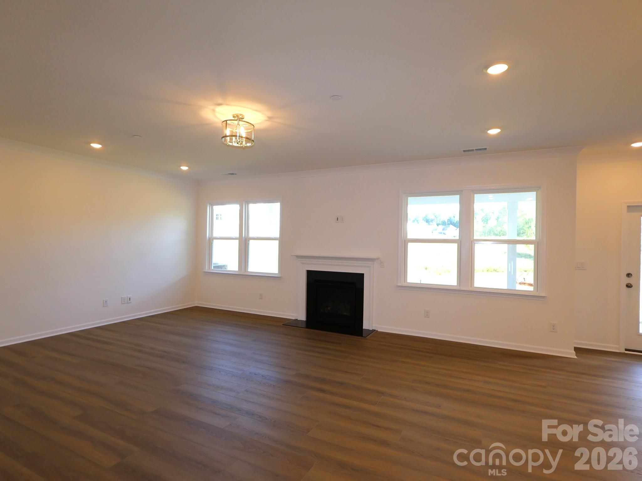 Annsborough Park - Residential