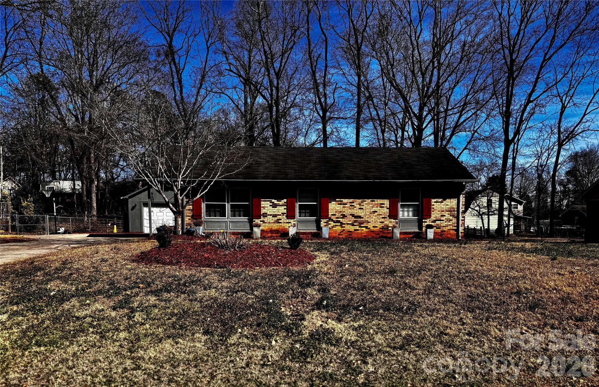 10101 Arbordale Avenue