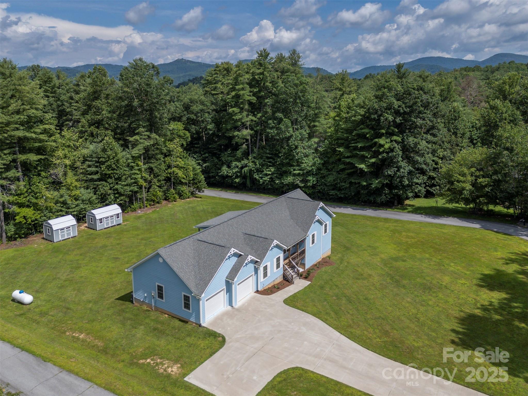 321 Benjamins Way 48