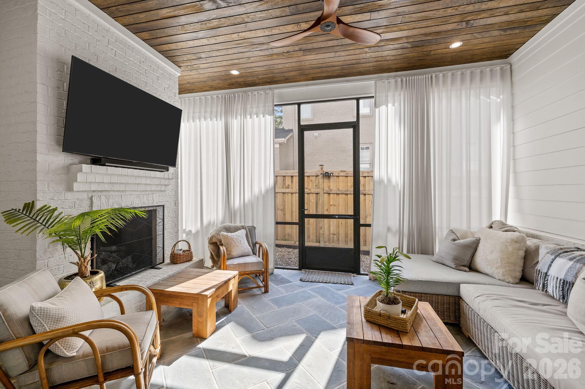 Myers Park - Residential