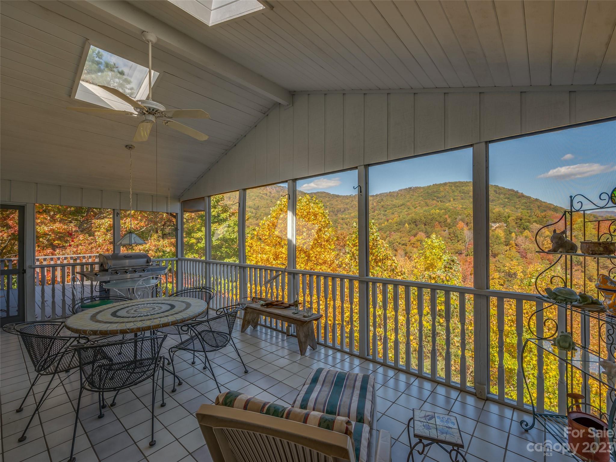 Rumbling Bald on Lake Lure - Residential
