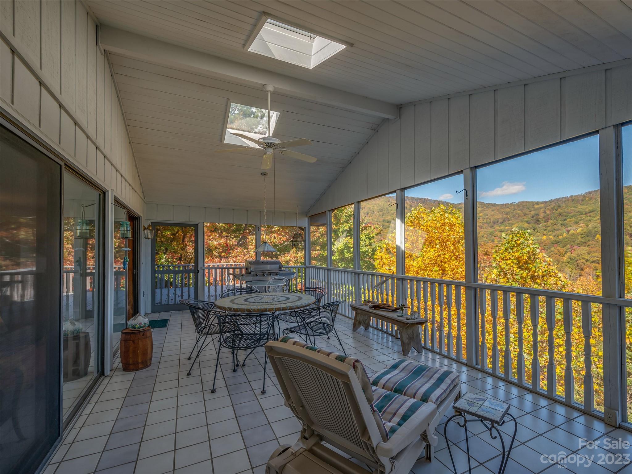 Rumbling Bald on Lake Lure - Residential