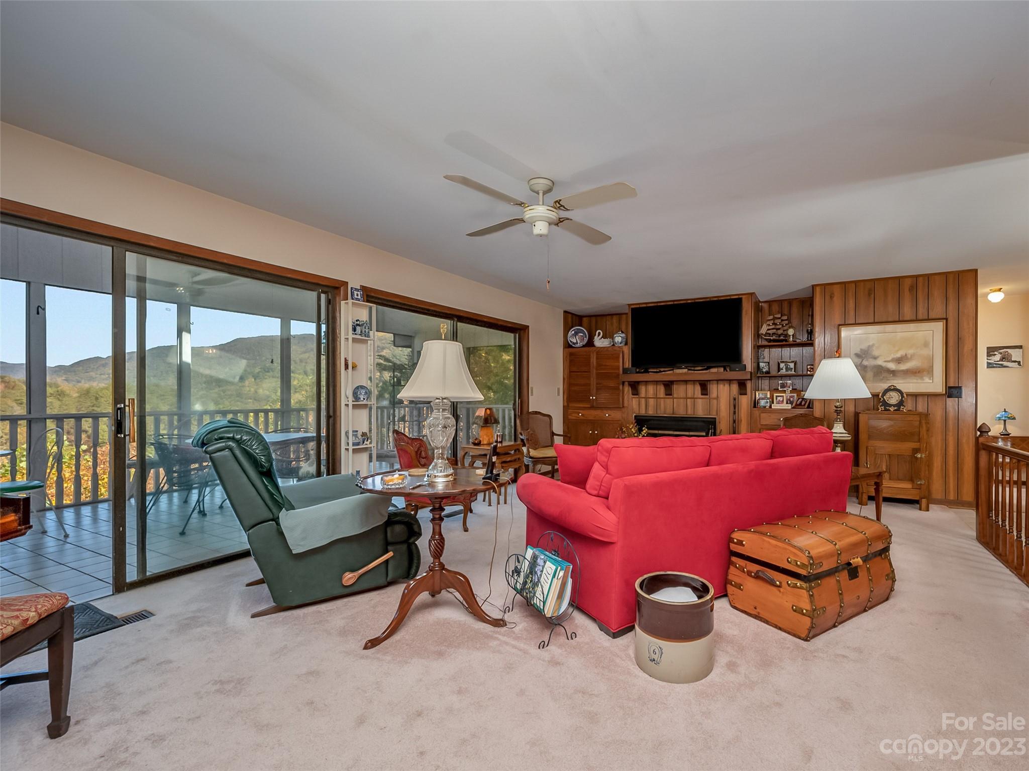 Rumbling Bald on Lake Lure - Residential