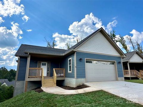 17 Sandstone Street Weaverville NC 28787