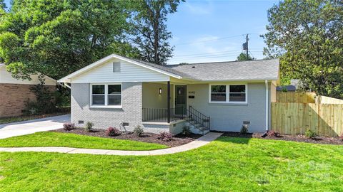 4042 Uppergate Lane Charlotte NC 28215