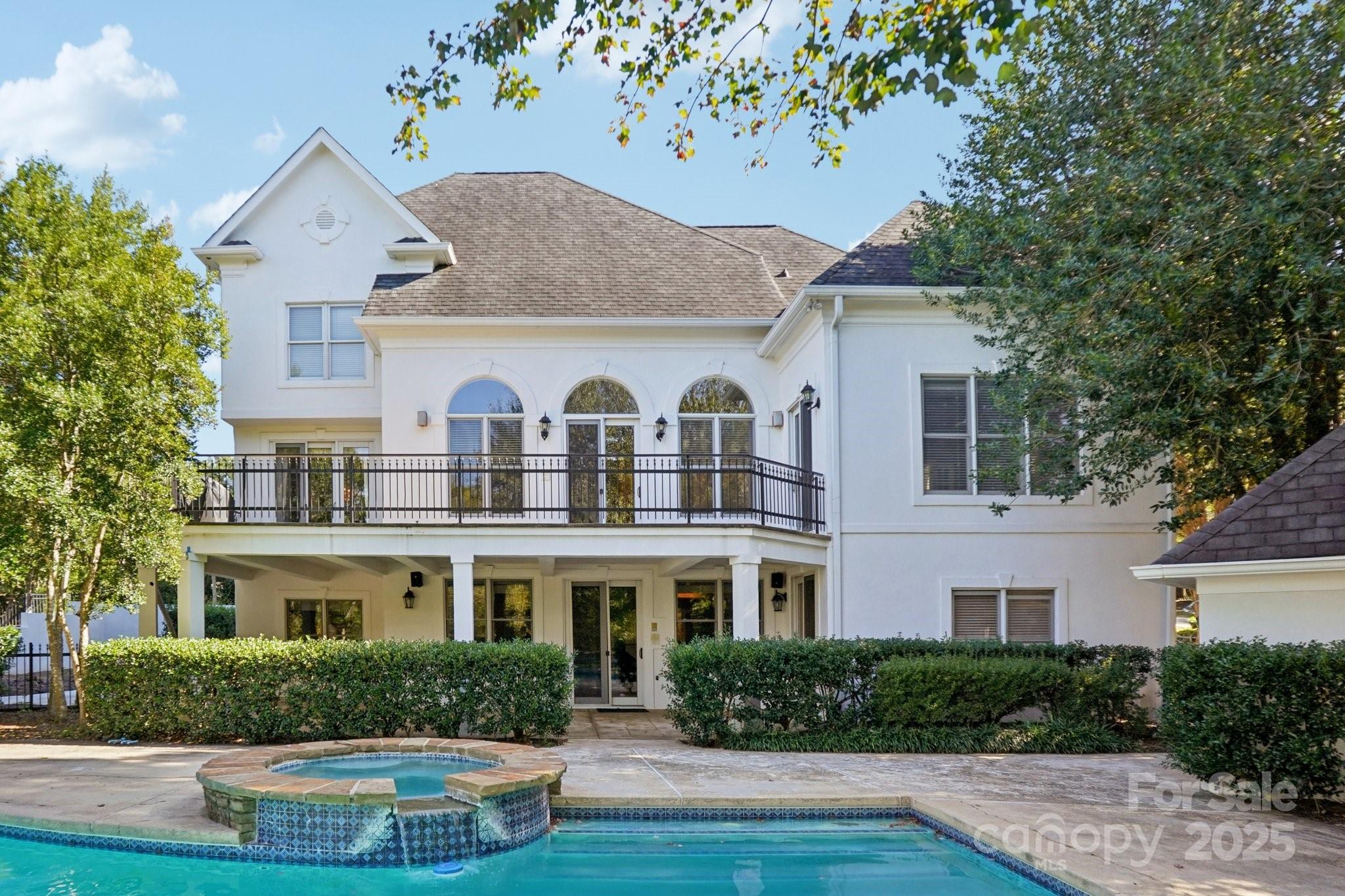 19525 Mary Ardrey Circle