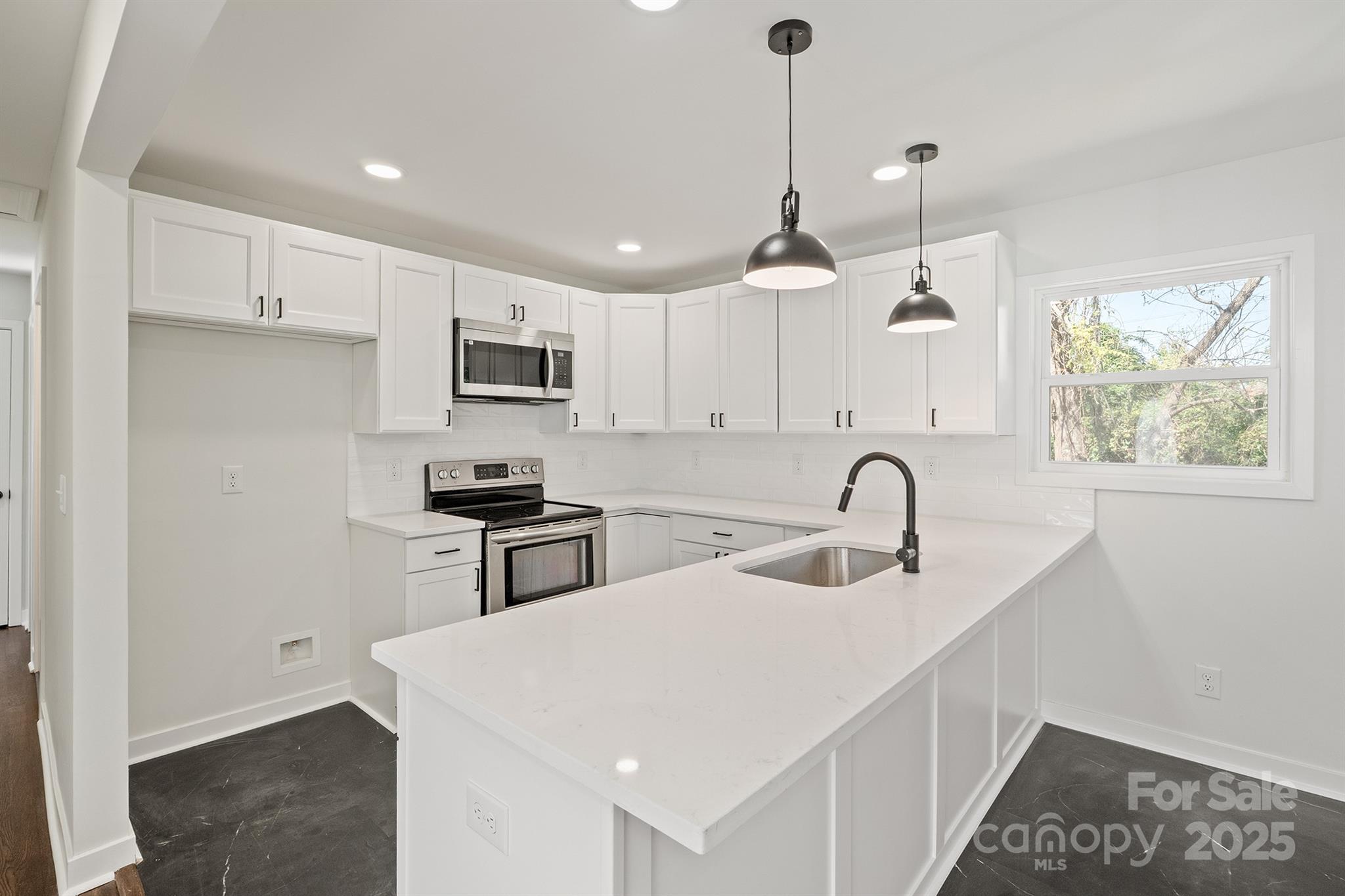 2409 Abelwood Road