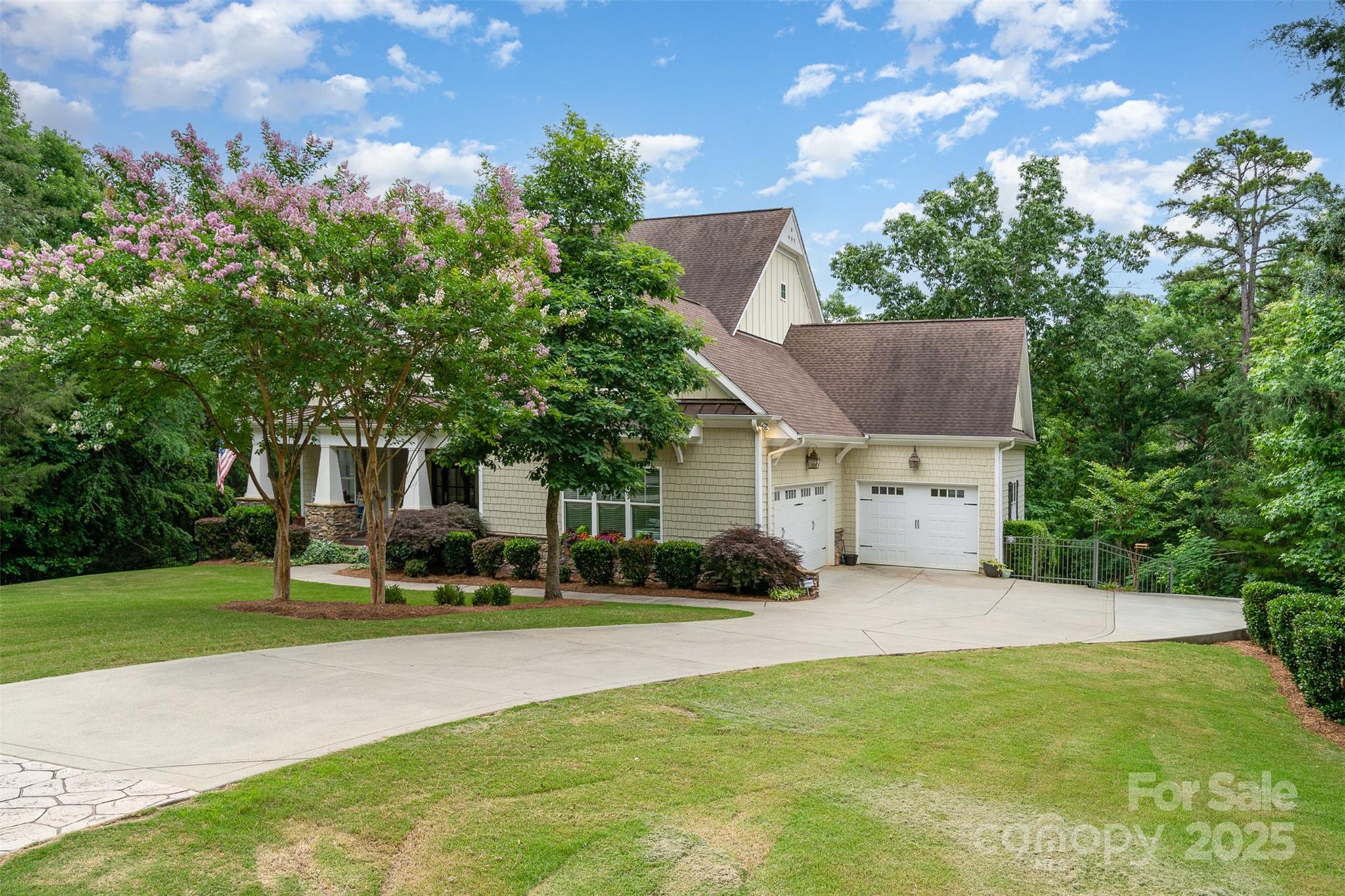 6873 Pine Moss Lane
