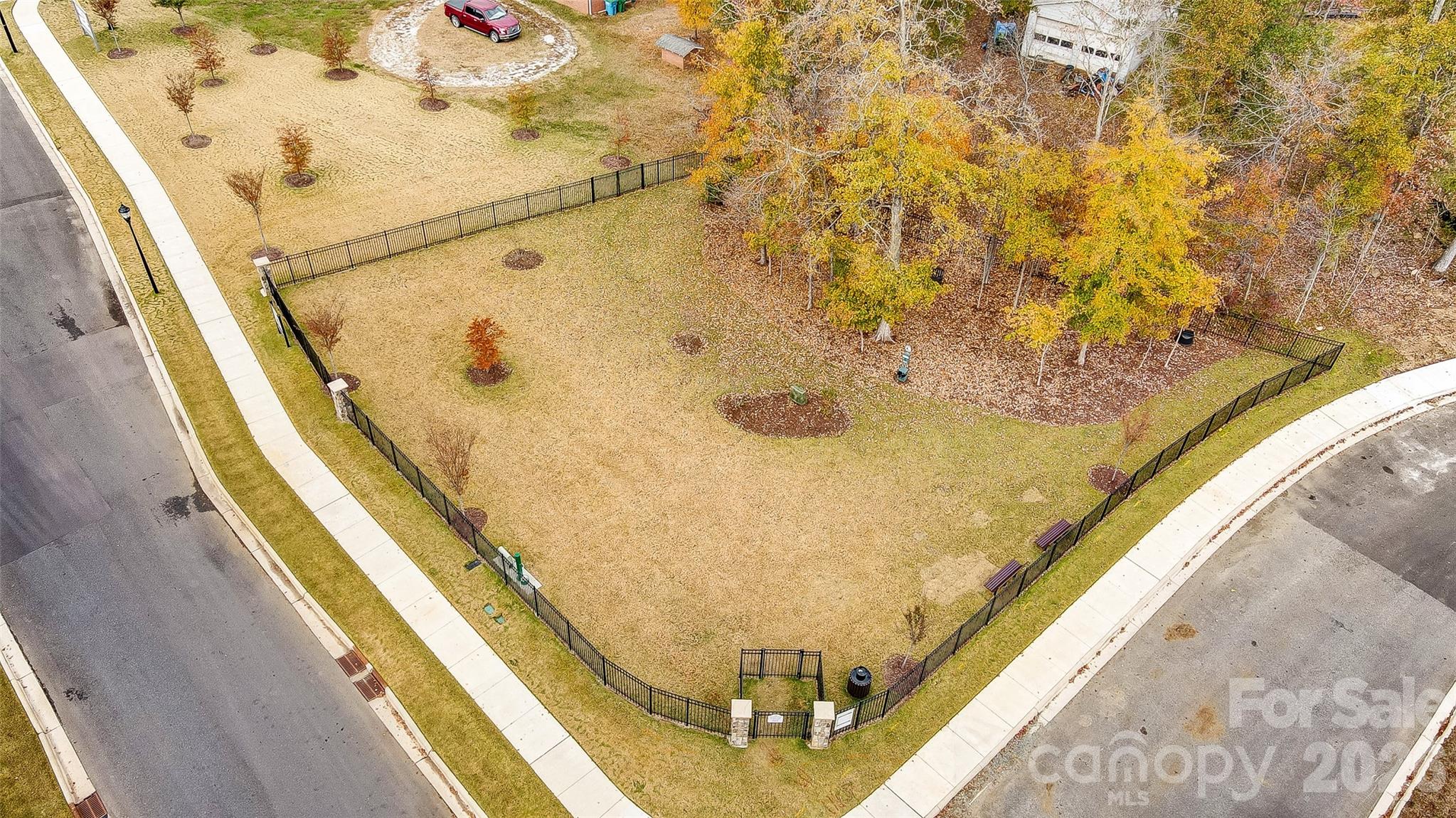 Harrisburg Village - Residential